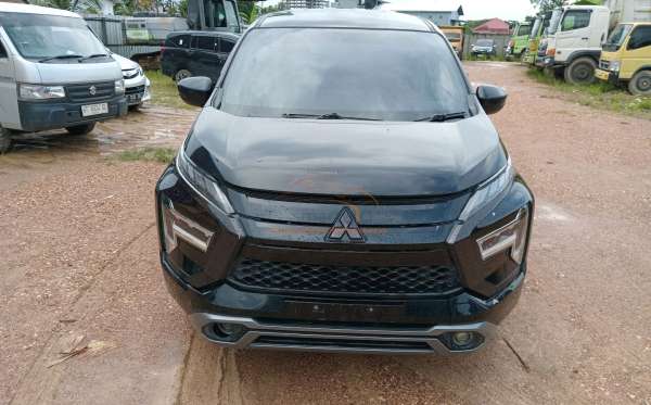 MITSUBISHI XPANDER SPORT
