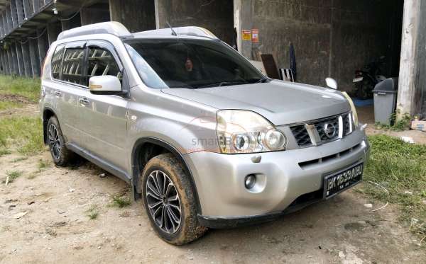 NISSAN X TRAIL 2.5