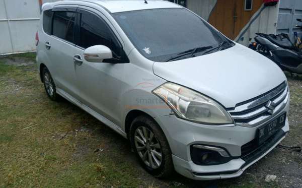 SUZUKI ERTIGA SDX