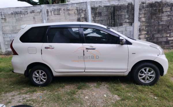 TOYOTA AVANZA 1.3 G