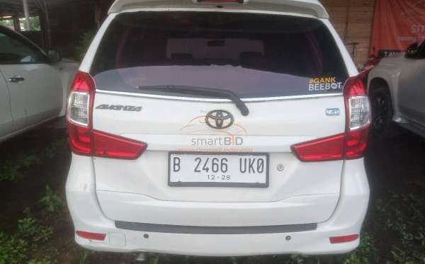 TOYOTA AVANZA