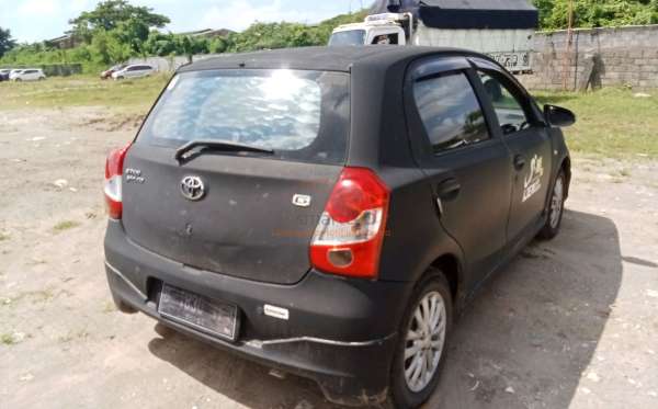 TOYOTA ETIOS G