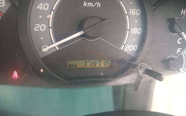 TOYOTA INNOVA