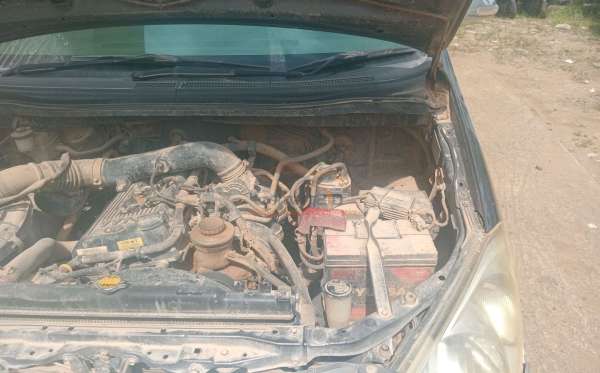 TOYOTA INNOVA