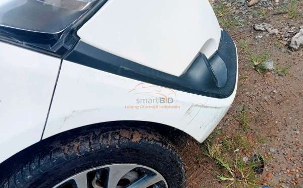 TOYOTA SIENTA 1.5V