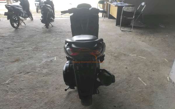 YAMAHA  NMAX