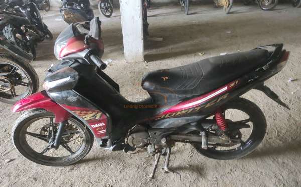 YAMAHA JUPITER Z1 CW