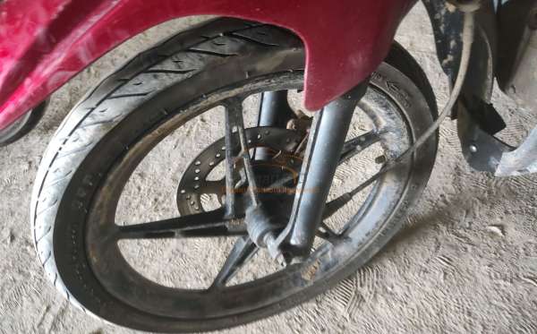 YAMAHA JUPITER Z1 CW