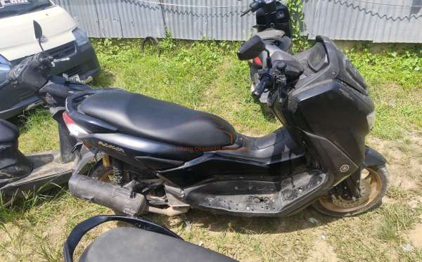 YAMAHA NMAX 155