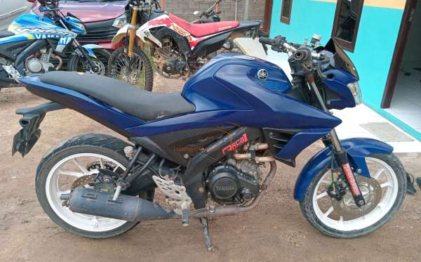 YAMAHA VIXION