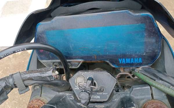 YAMAHA VIXION