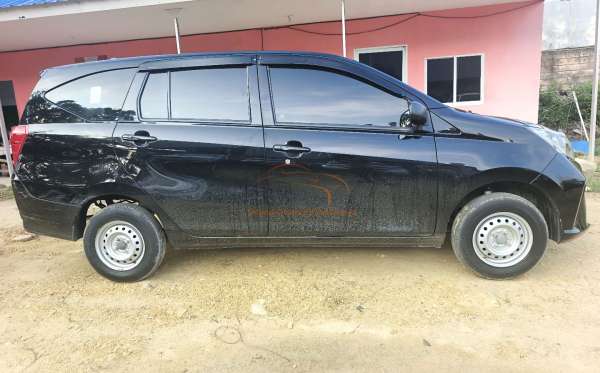 DAIHATSU SIGRA D