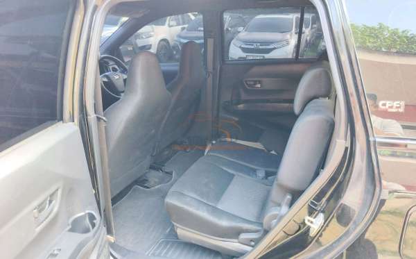 DAIHATSU SIGRA D