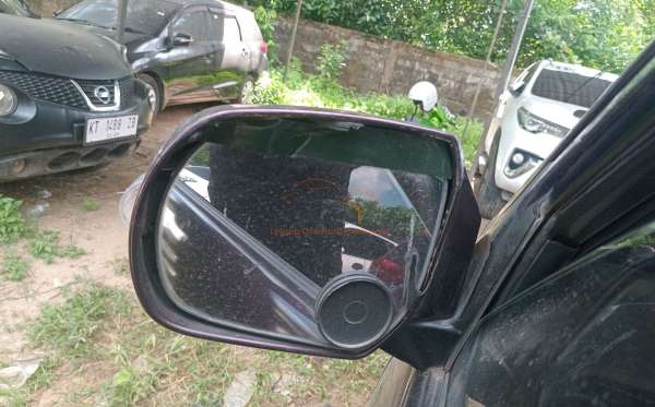 DAIHATSU XENIA