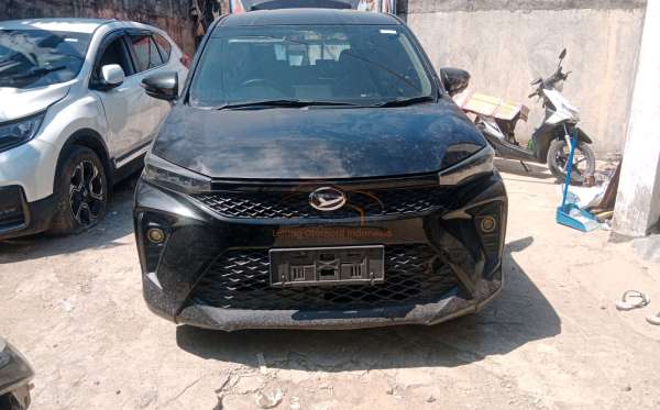 DAIHATSU XENIA 1.3 X