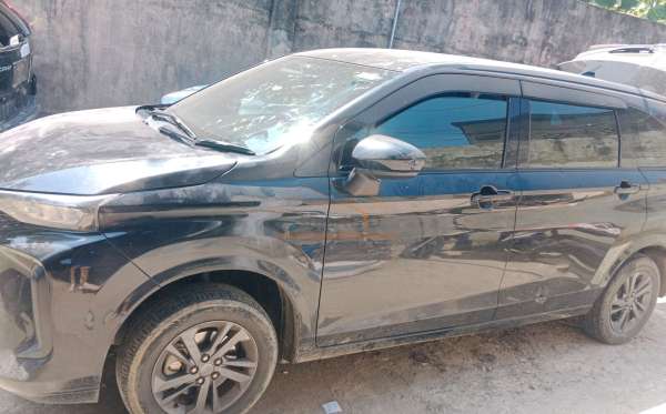 DAIHATSU XENIA 1.3 X