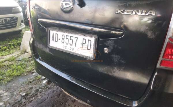 DAIHATSU  XENIA