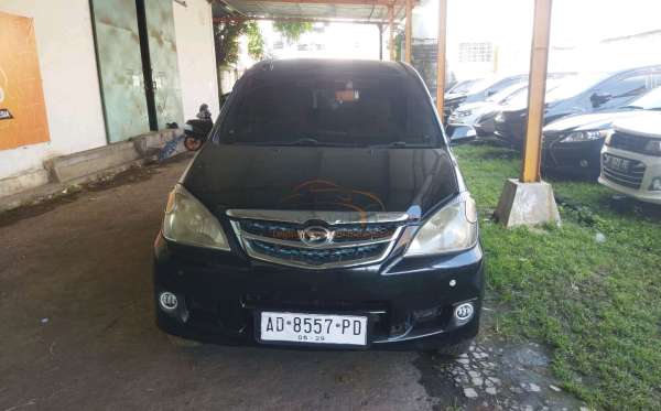DAIHATSU  XENIA