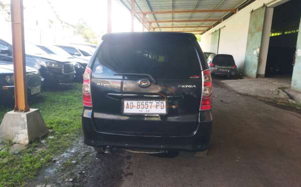DAIHATSU  XENIA
