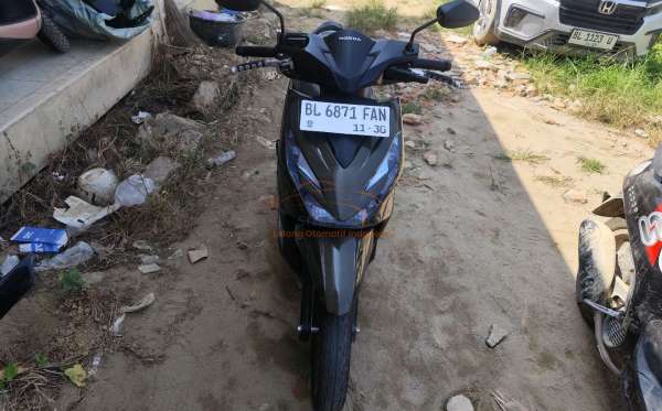HONDA  BEAT