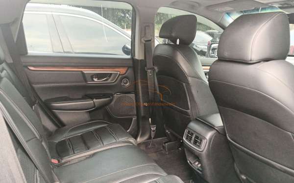 HONDA  CR-V  1.5 TC PRESTIGE CVT CKD