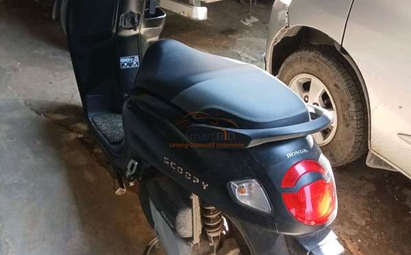 HONDA SCOOPY PRESTIGE