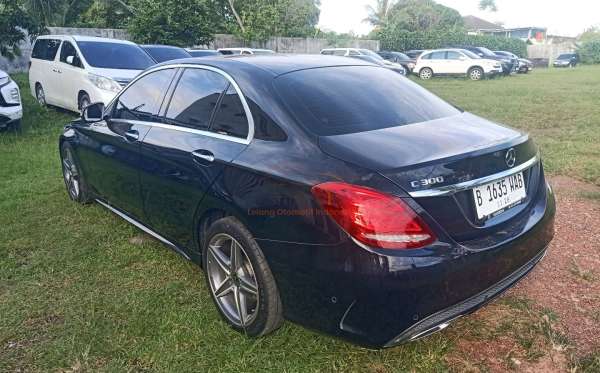 MERCEDES BENZ C 300