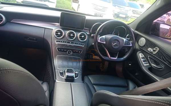 MERCEDES BENZ C 300