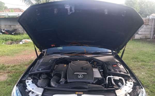 MERCEDES BENZ C 300