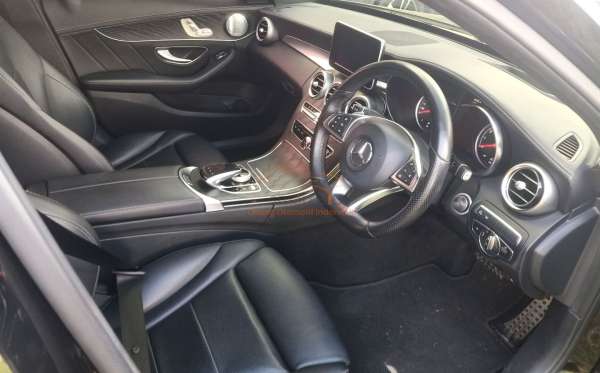 MERCEDES BENZ C 300