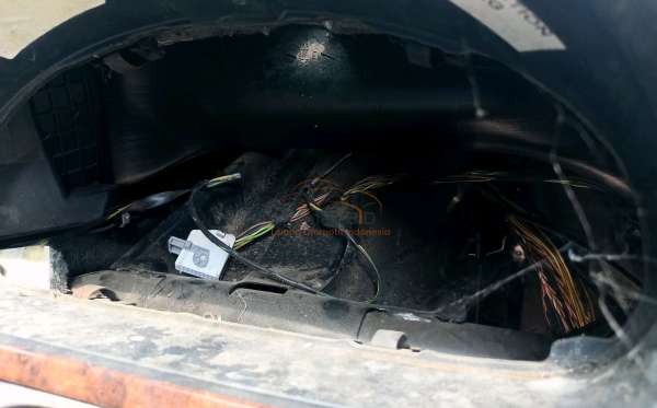 MERCEDES BENZ V350 AT (CBU)