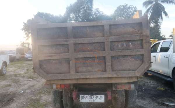 MITSUBISHI FE 75