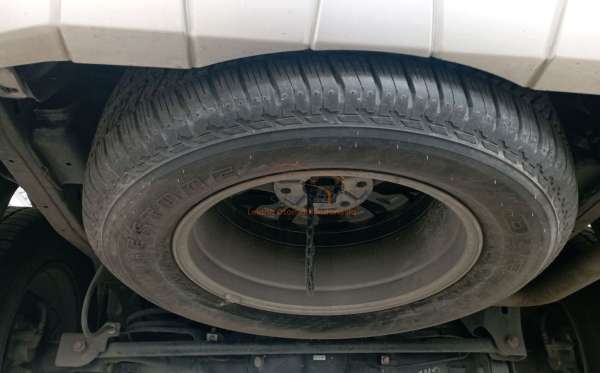 MITSUBISHI PAJERO SPORT 2.4L DAKAR-L (4X2)