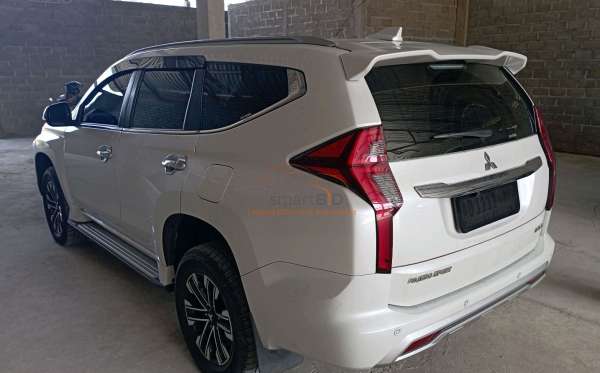 MITSUBISHI PAJERO SPORT 2.4L DAKAR-L (4X2)