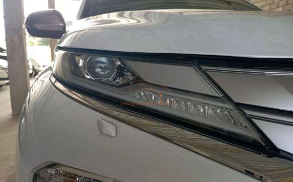 MITSUBISHI PAJERO SPORT 2.4L DAKAR-L (4X2)