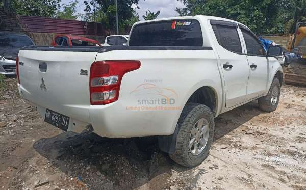MITSUBISHI DC HDX 4X4