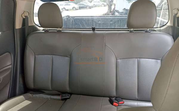 MITSUBISHI DC HDX 4X4