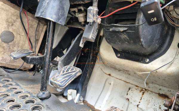 SUZUKI  ST 150  PICK UP