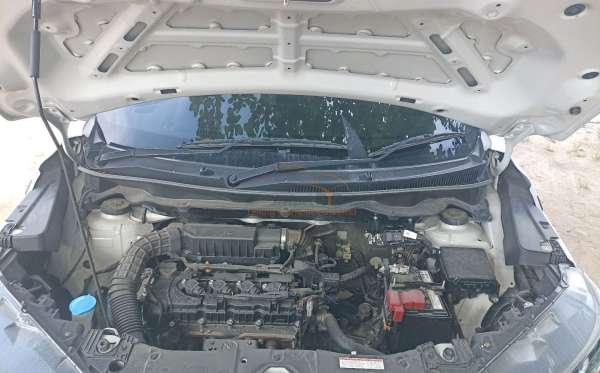 SUZUKI XL7