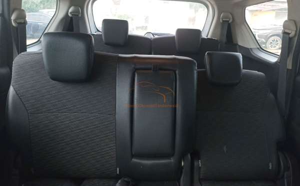 SUZUKI XL7