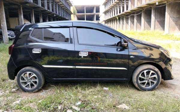 TOYOTA AGYA