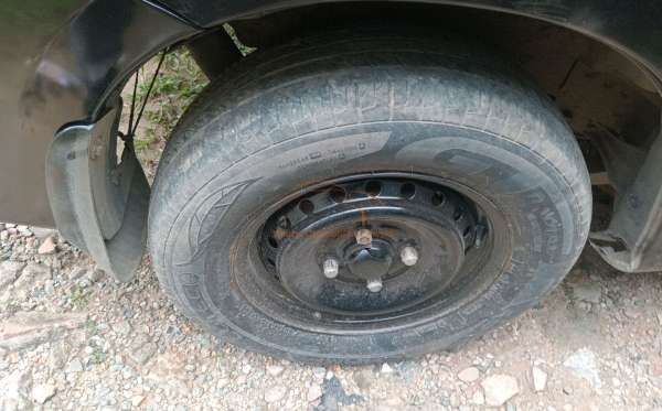 TOYOTA  AVANZA