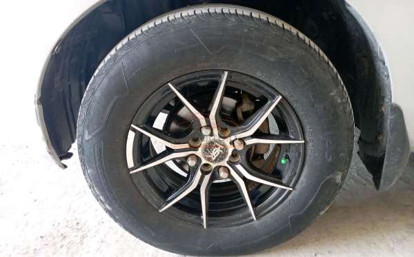 TOYOTA AVANZA 1.3 E