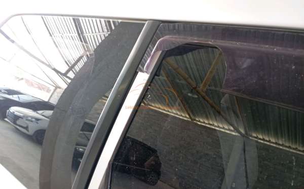 TOYOTA AVANZA 1.3 E