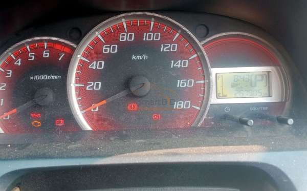 TOYOTA AVANZA 1.3 G