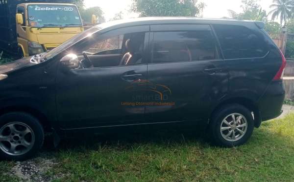 TOYOTA AVANZA 1.3 G