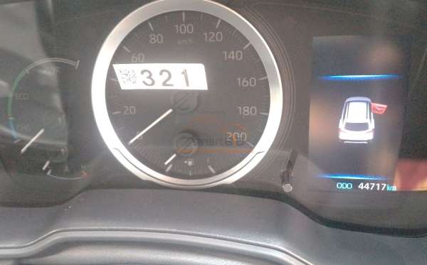 TOYOTA COROLLA CROSS HYBRID