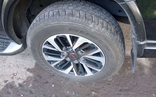 TOYOTA FORTUNER 2.4 VRZ