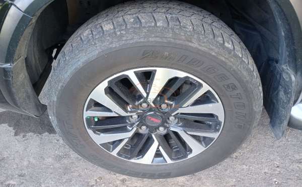 TOYOTA FORTUNER 2.4 VRZ