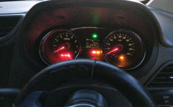 WULING CONFERO